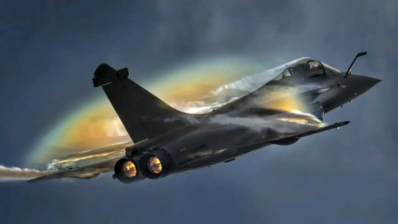 Le Rafale, fleuron de l'armée française, dégradé à deux reprises dans son usine : ce que soupçonnent les gendarmes