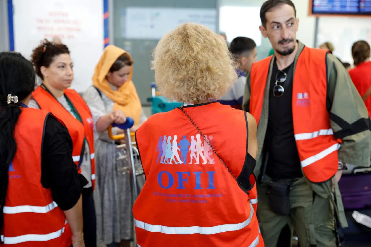 La justice ouvre une enquête après la revendication d’une fuite de millions de données de l’Office de l’immigration et de l’intégration